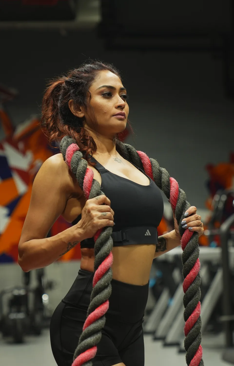Chitixa Patel training with battle ropes